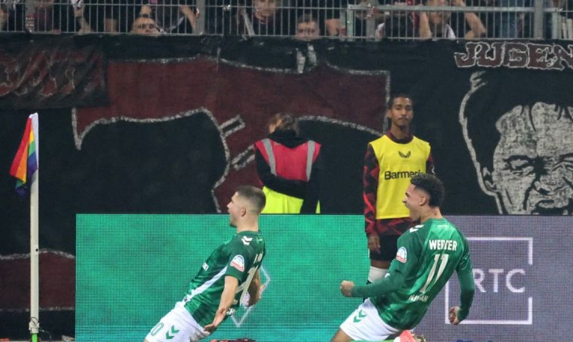 Kebobolan Gol Menit Akhir, Bayer Leverkusen Diimbangi Werder Bremen